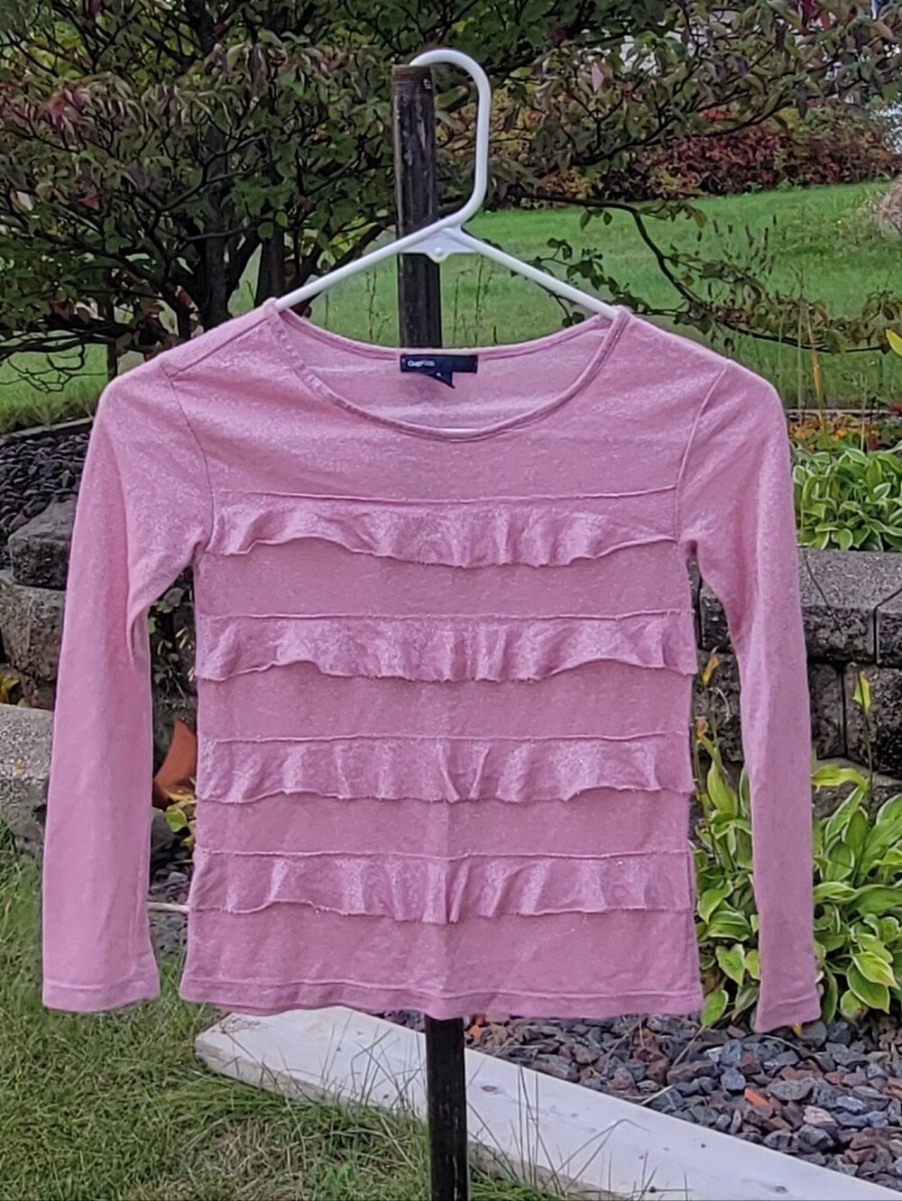 Gap 6/7 long sleeve shimmering metallic ruffle pink top
